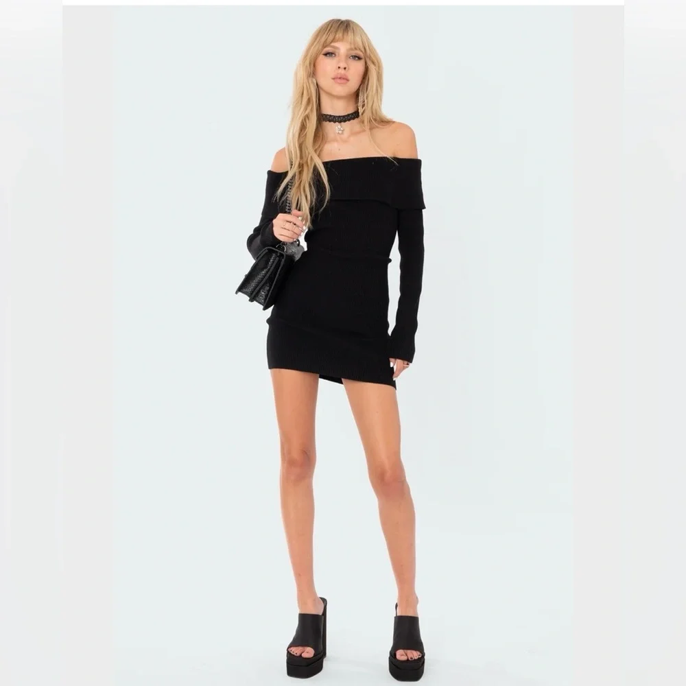 Edikted Emma Fold over knitted dress- Size M/L - Picture 4 of 10